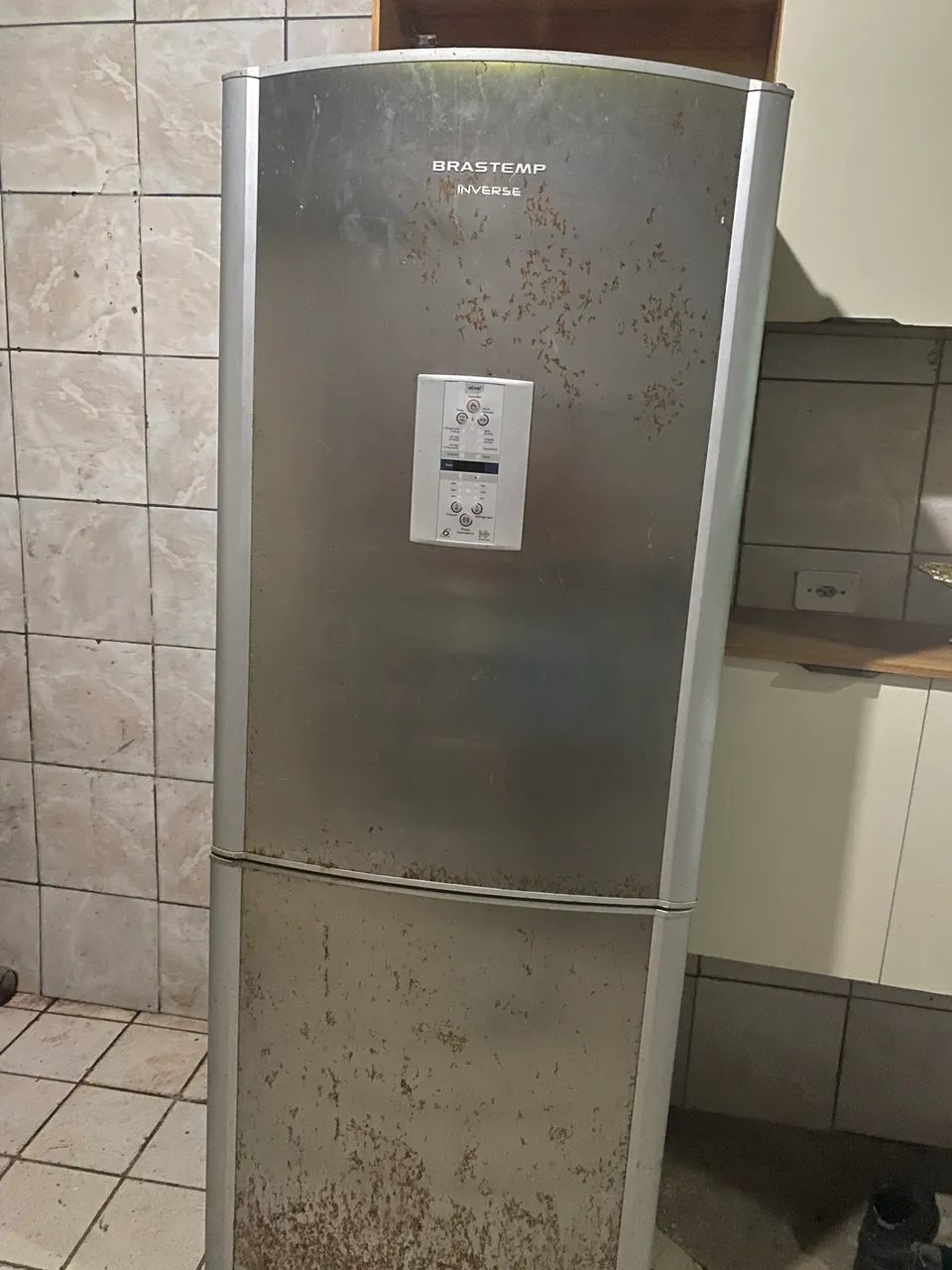 ? VENDO GELADEIRA INVERSE ?  