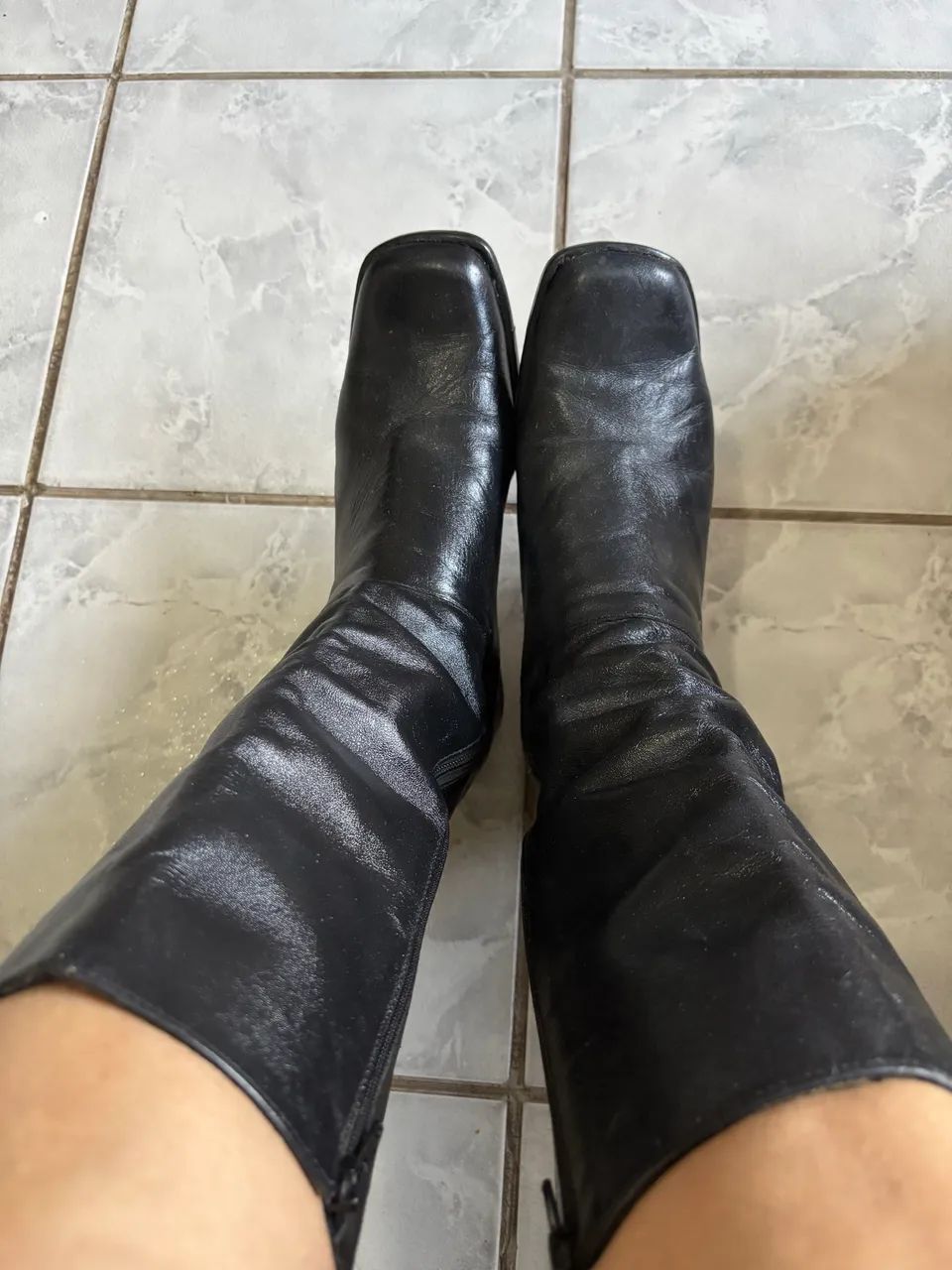 Botas em couro preta  - Foto 3