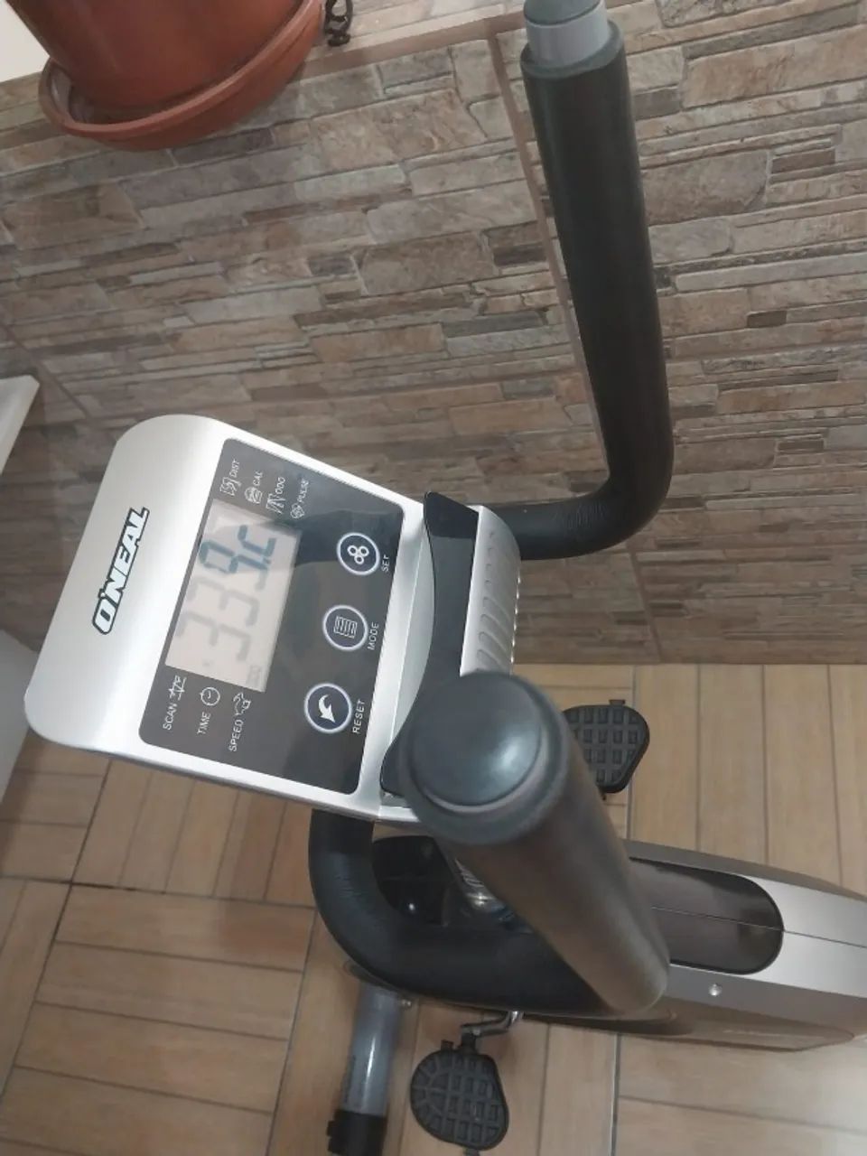 Bicicleta ergometrica semi nova grande torrrando !!! - Foto 5