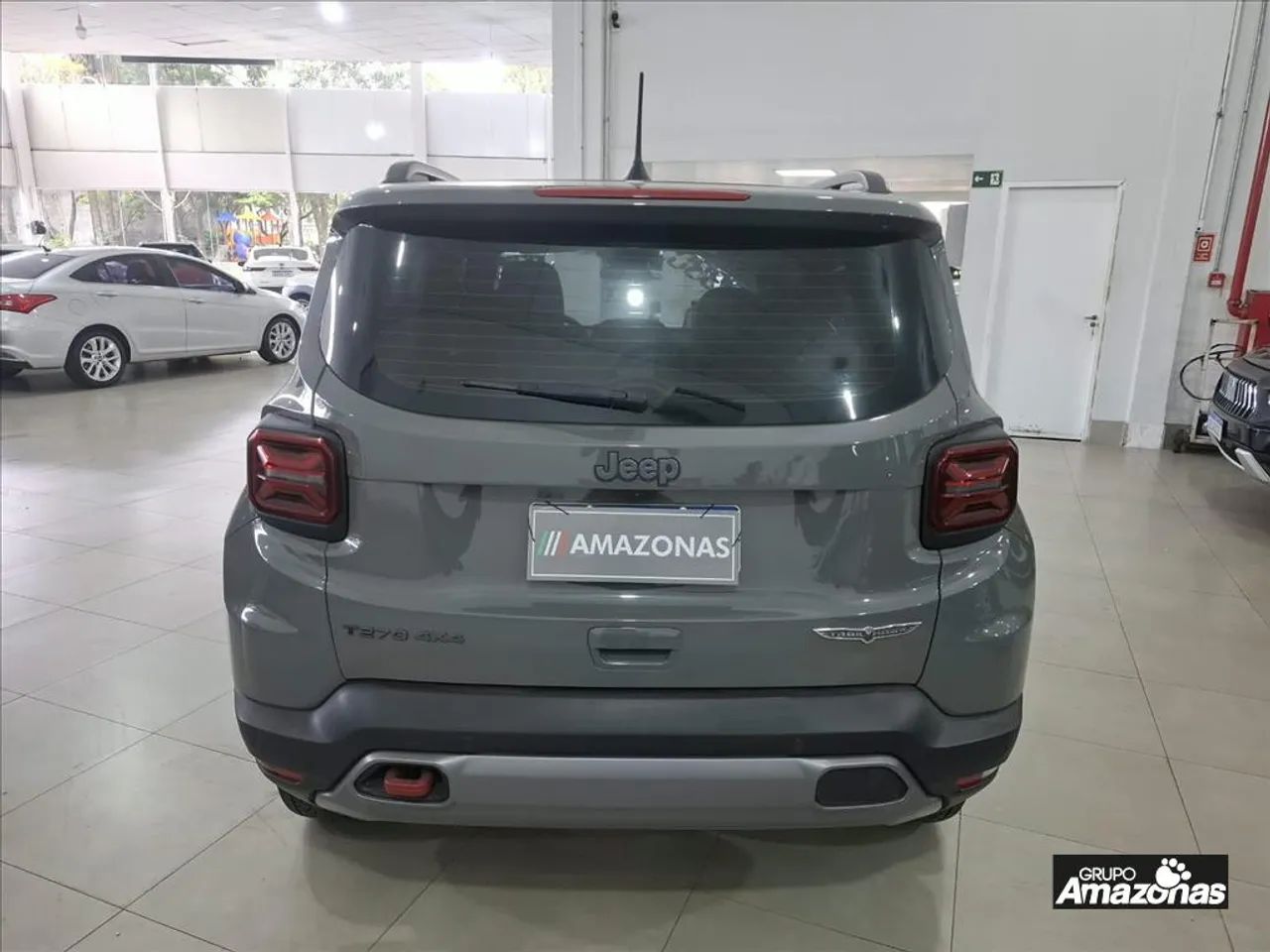 Jeep Renegade Trailhawk T270 1.3 TB Flex Aut., foto 5 de 20