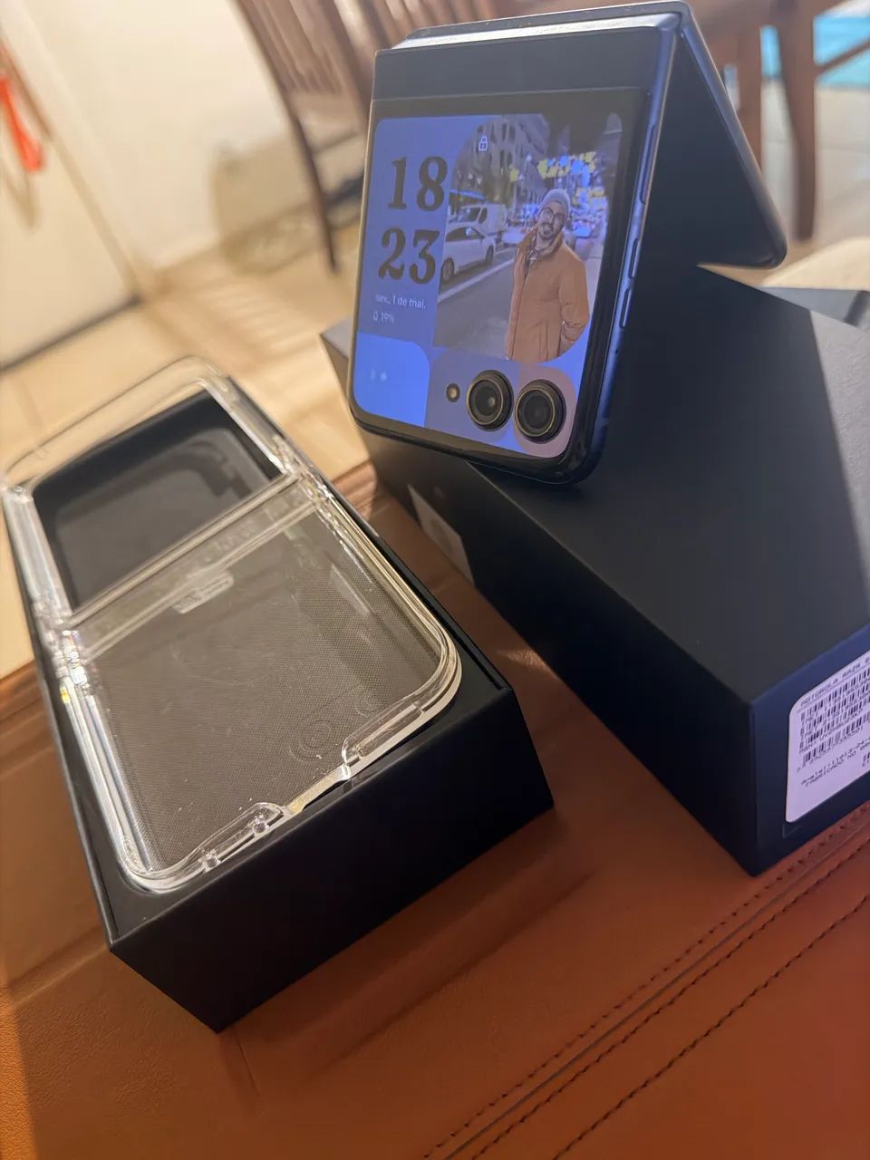 Razr 60 dobrável Novíssimo!!! - Foto 4