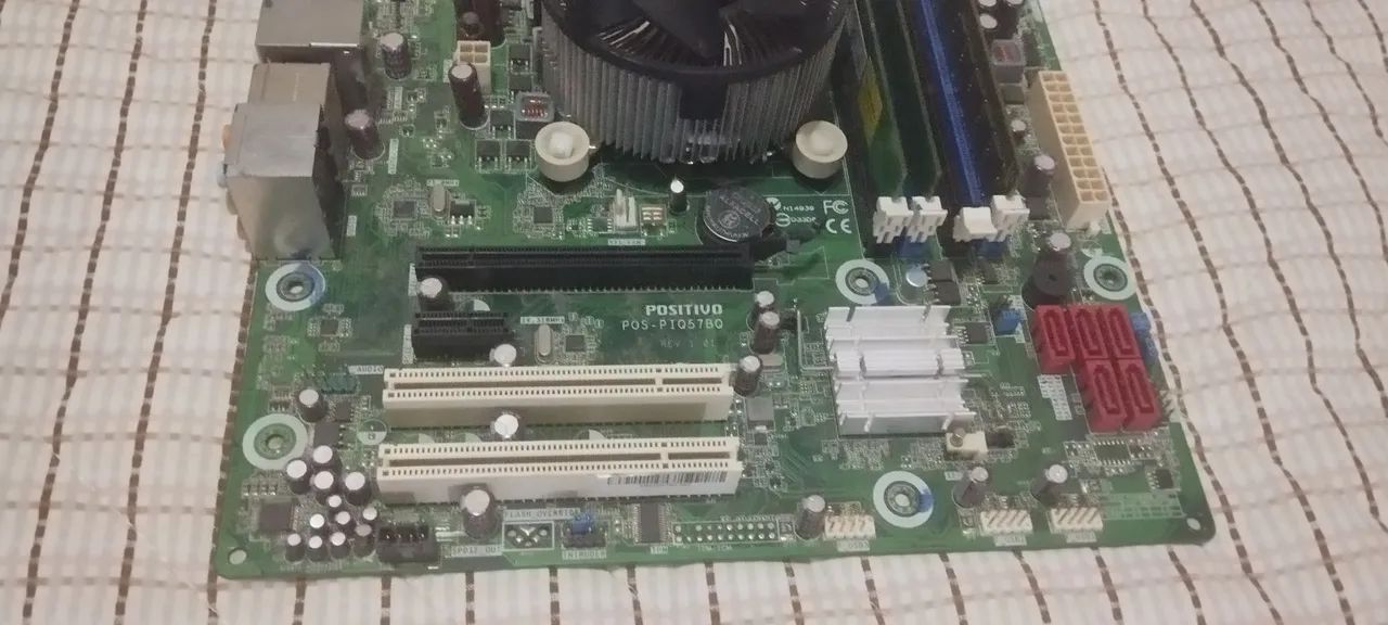 Placa mãe Positivo + Core i5 760 + 06 GB RAM  - Foto 3