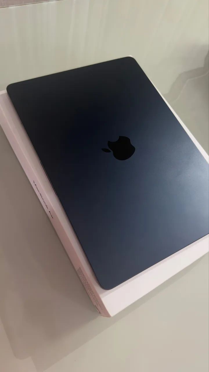 【masa】MacBook Air M2 ミッドナイト MacBook Air M2 13,6? Midnight (Azul) - Seminovo | Impecável | R