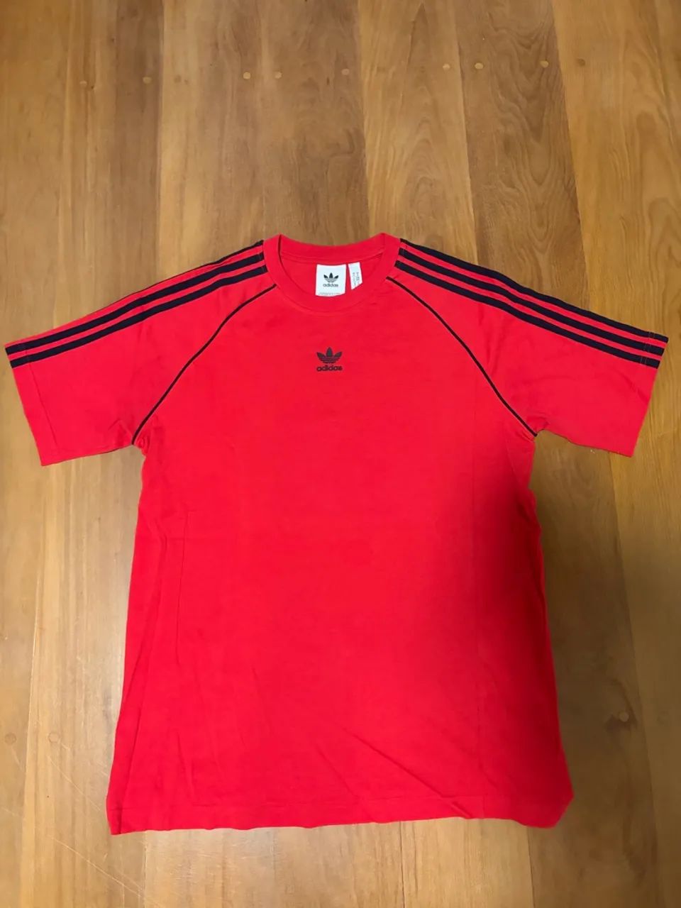 Camiseta Adidas retrô  - Foto 2