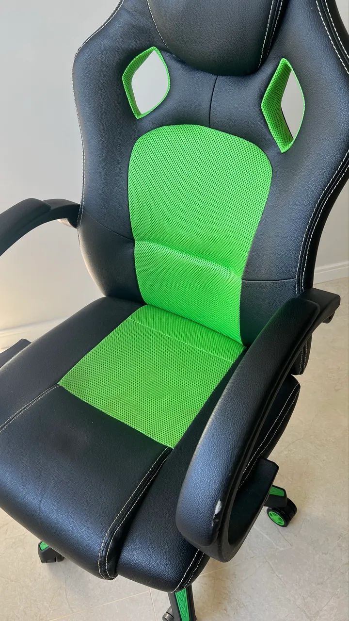 Cadeira gamer Xzone preta e verde - Foto 4