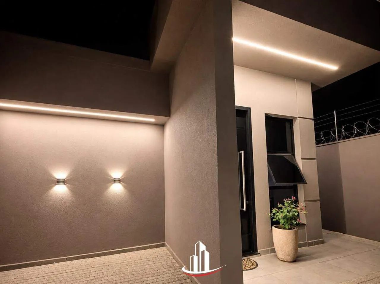 Casa 4 Quartos, no Bairro Estados Unidos, com Suíte Master e Energia Solar - Foto 2