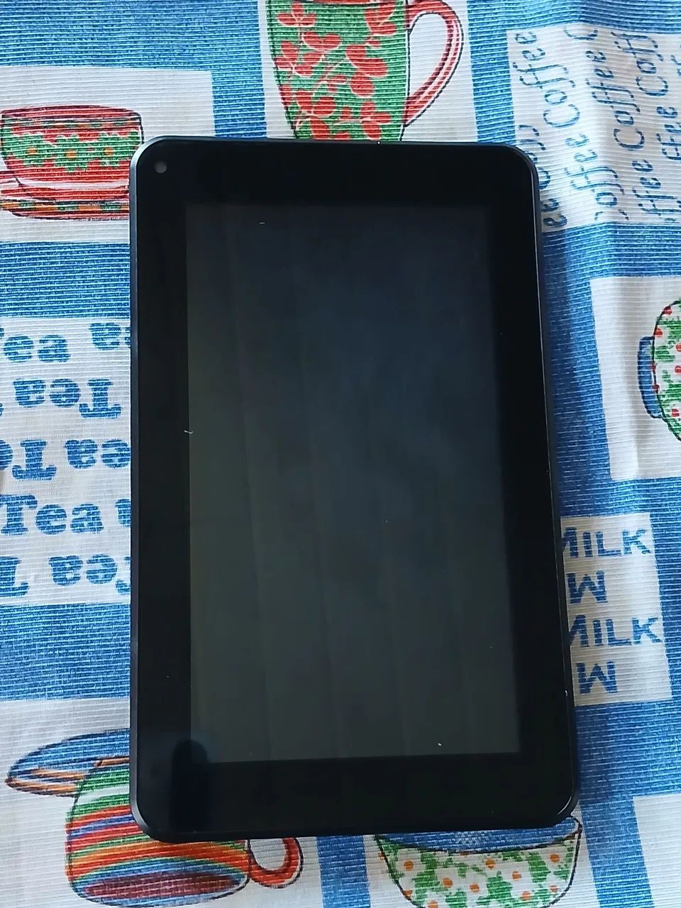 Um tablet usado em ótimo estado,bateria 100%