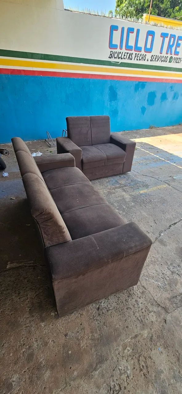 jogo sofa 2 e 3 lugares usado marcas de uso ENTREGA GRÁTIS  - Foto 2