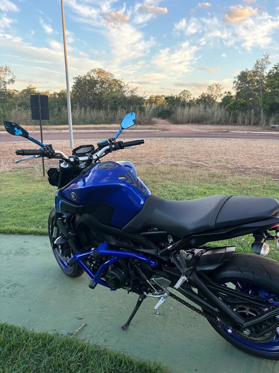 MT09 | Yamaha 2023 - Foto 5