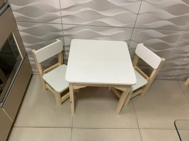 Jogo de mesa infantil branco