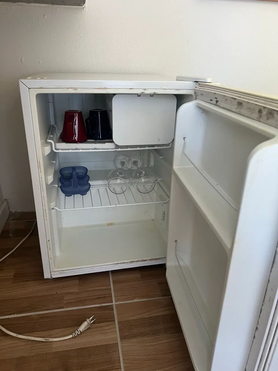 Frigobar Philco 68 litros  - Foto 3