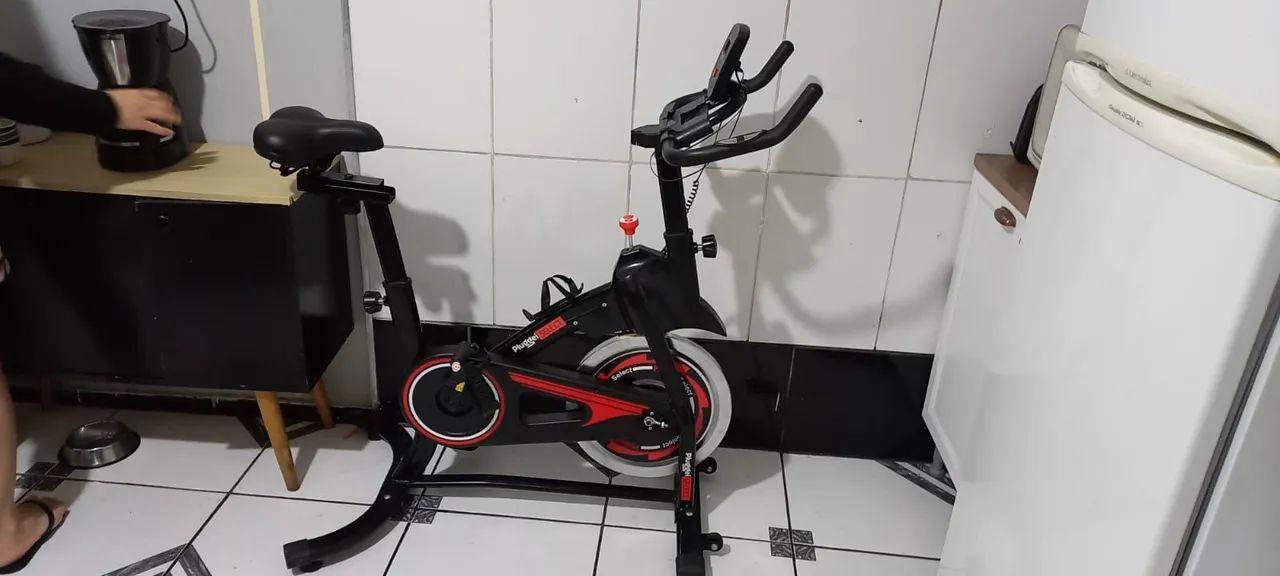 Bicicleta Ergométrica de Spinning da marca Pluggei Select - Foto 4