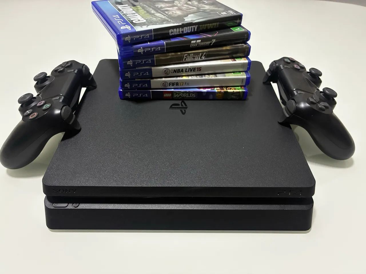 PlayStation 4 slim - 2 controles - Foto 5