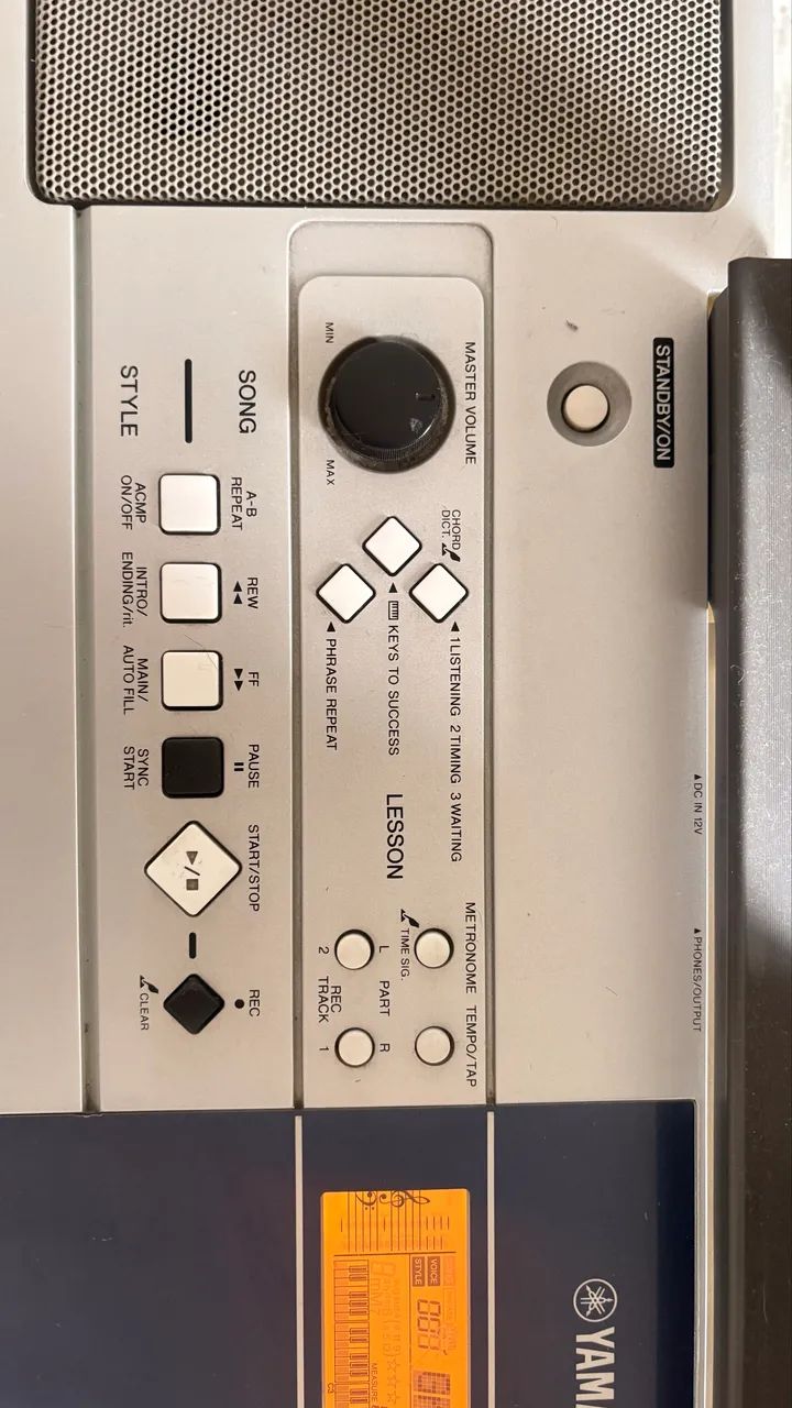 Teclado Eletrônico Yamaha PSR-E323 - Foto 4