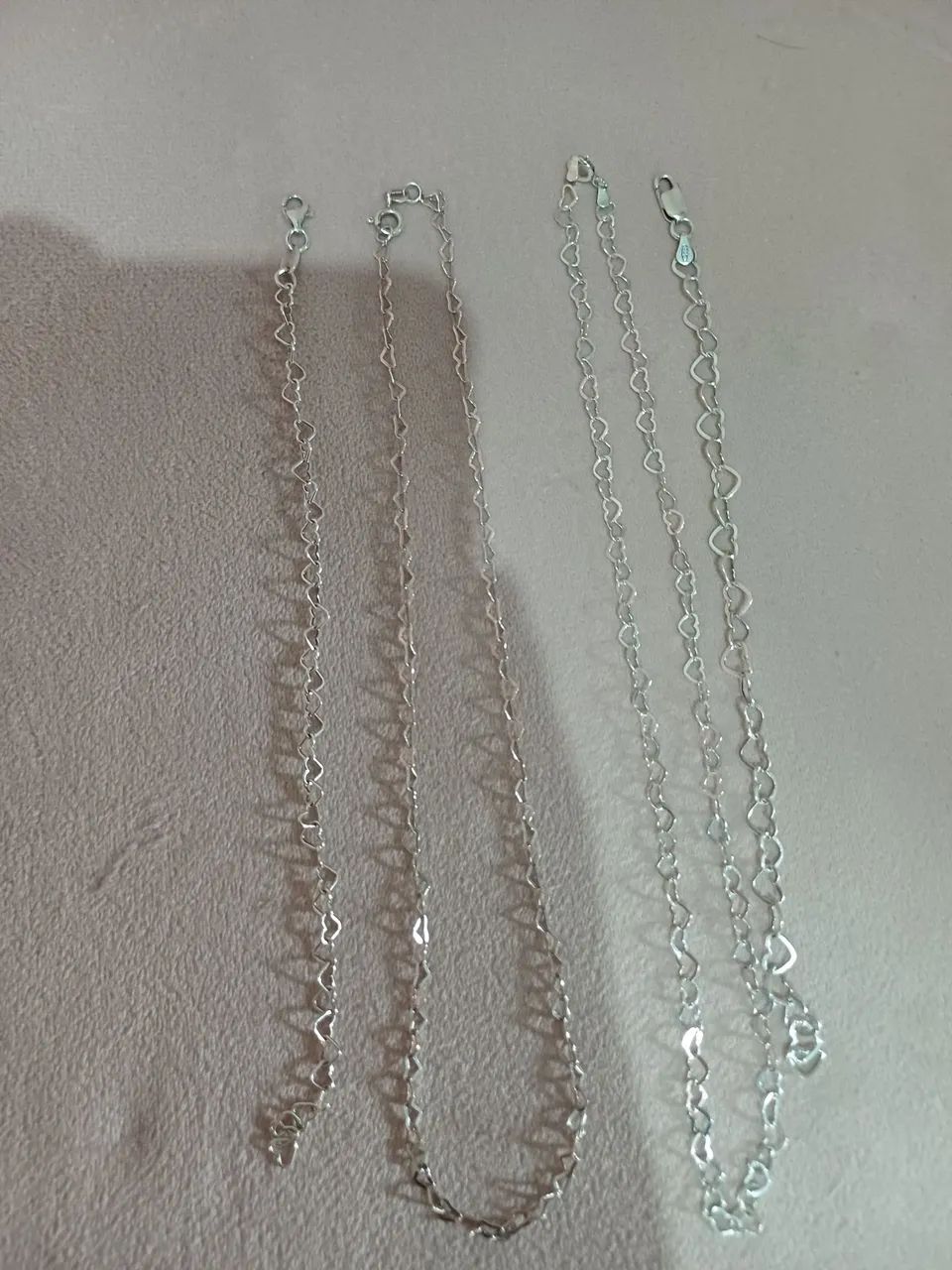 Correntes e pulseiras Pratas