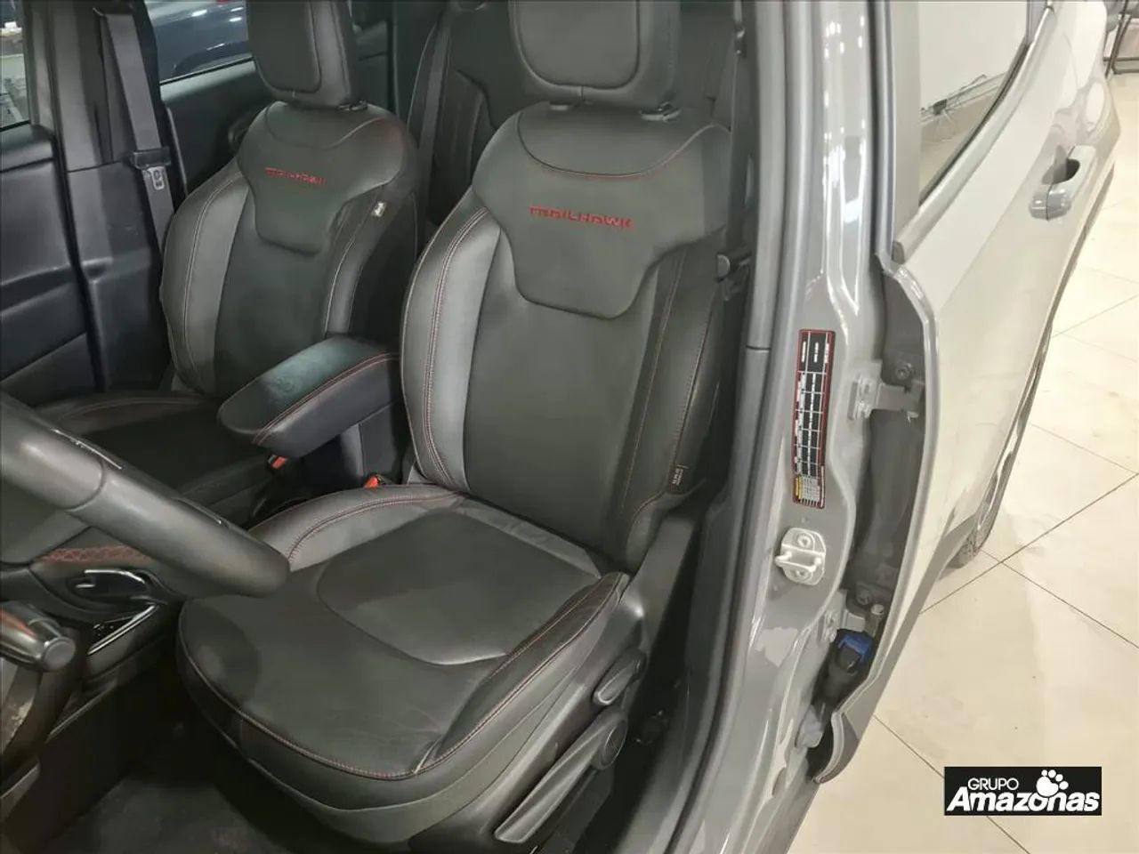 Jeep Renegade Trailhawk T270 1.3 TB Flex Aut., foto 15 de 20