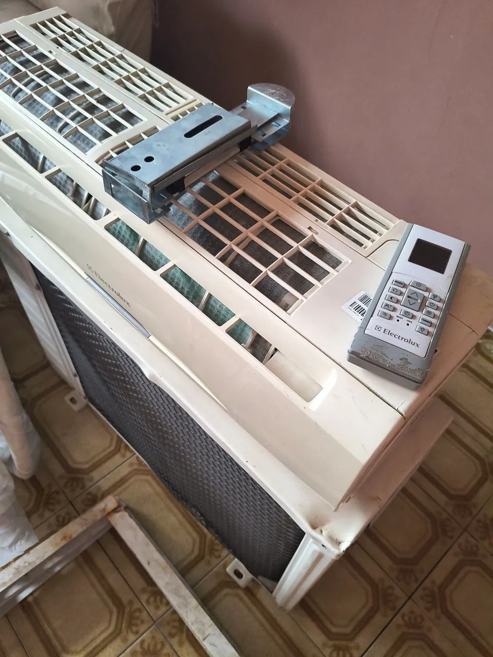 Ar condicionado Eletrolux 9000 Btus - Foto 4