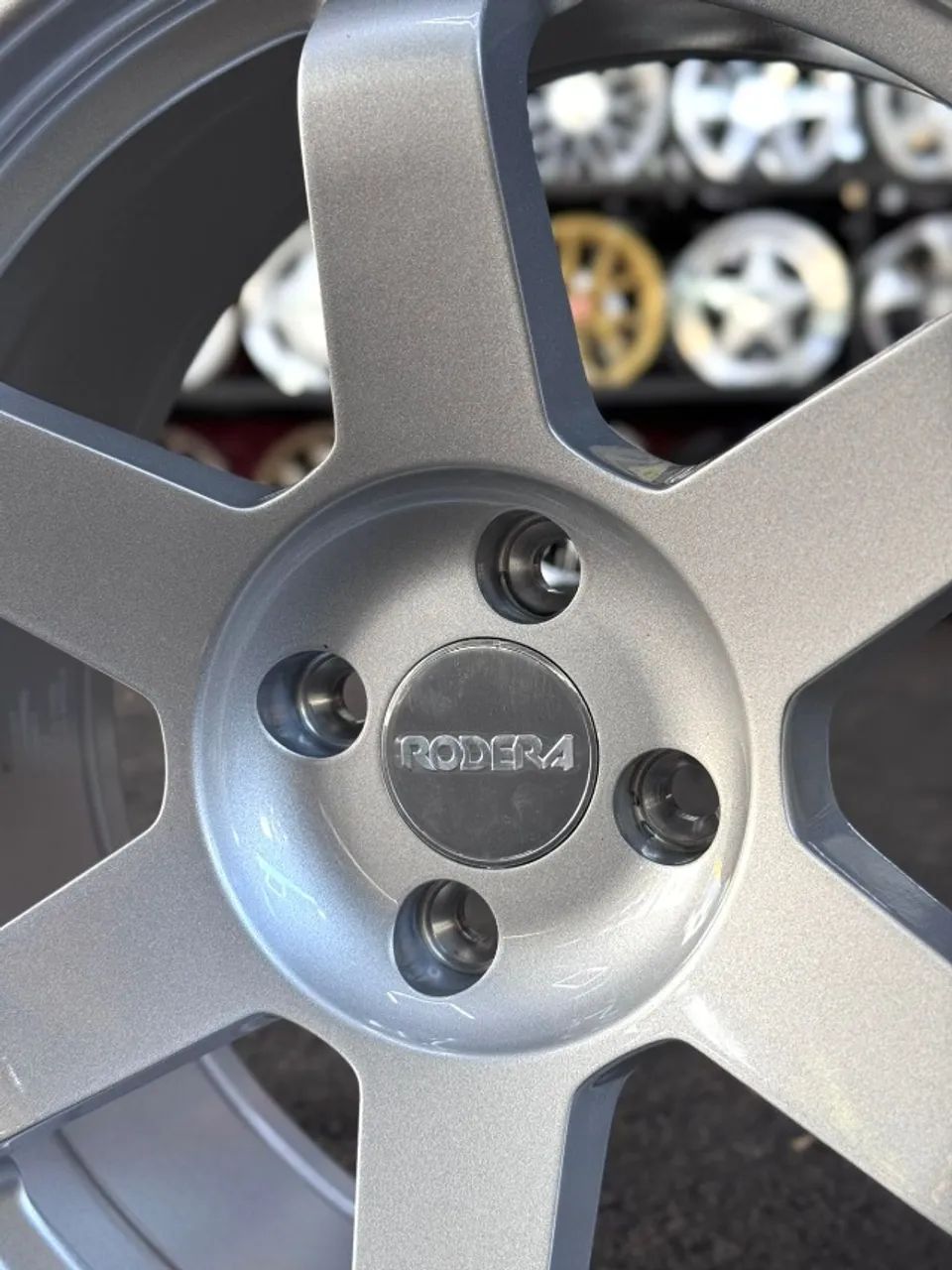 Rodas aro 17 Furação 4x100 Tala 8 RODERA TE37 - Peças para carros