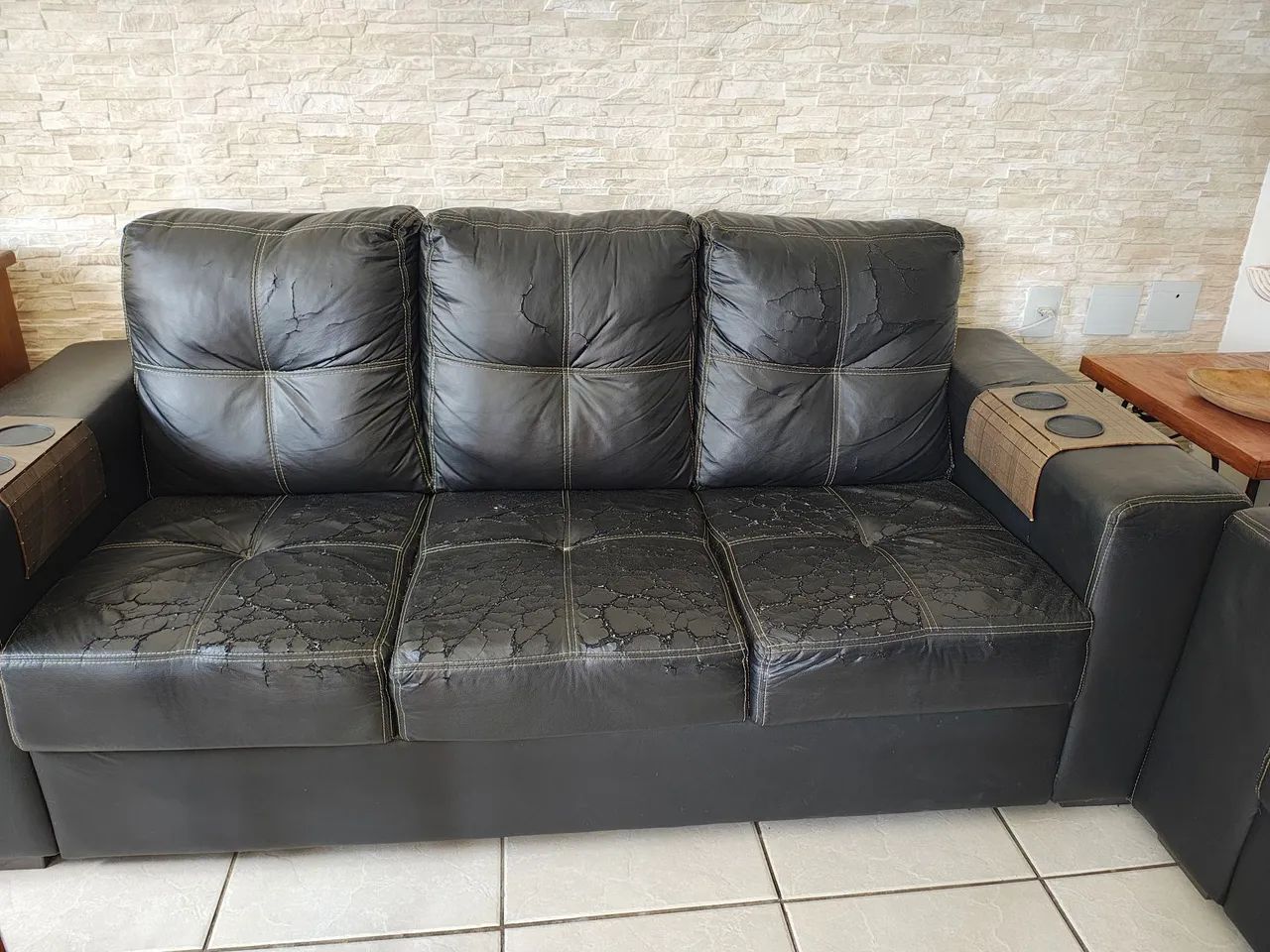 Conjunto de sofá de 3 e 2 lugares  - Foto 5