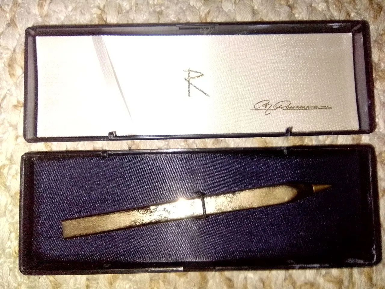 CANETA ESFEROGRÁFICA COM ESTOJO ORIGINAL - Foto 3