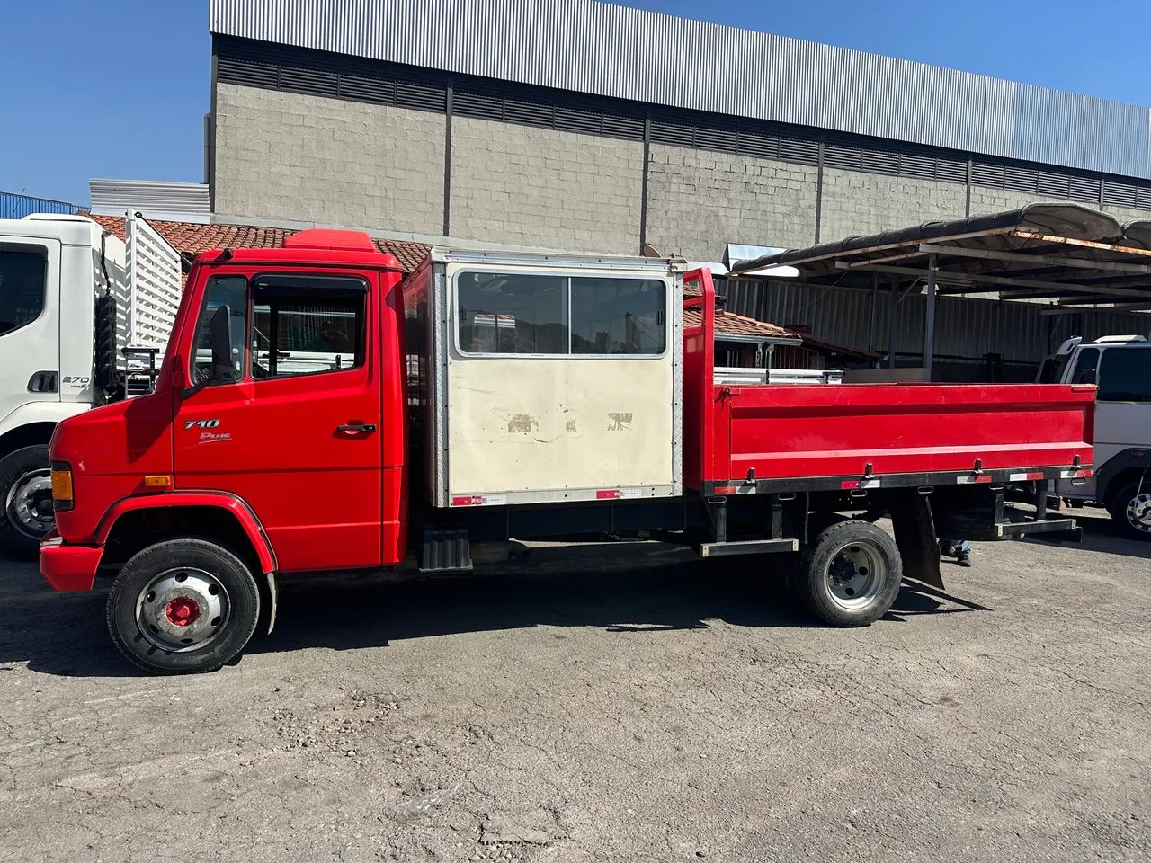 MB 710 PLUS 2011 MÓDULO 8 LUGARES - Foto 2