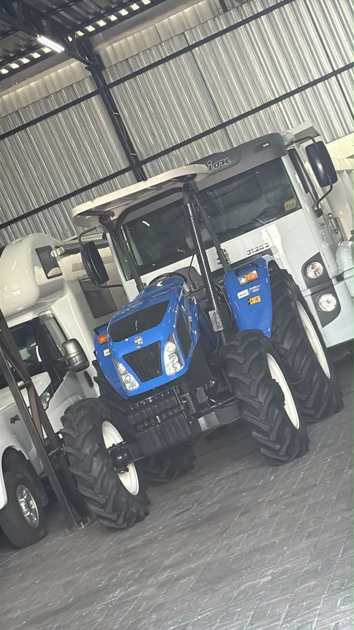 TRATOR NEW HOLLAND TT 4.90 - Foto 5