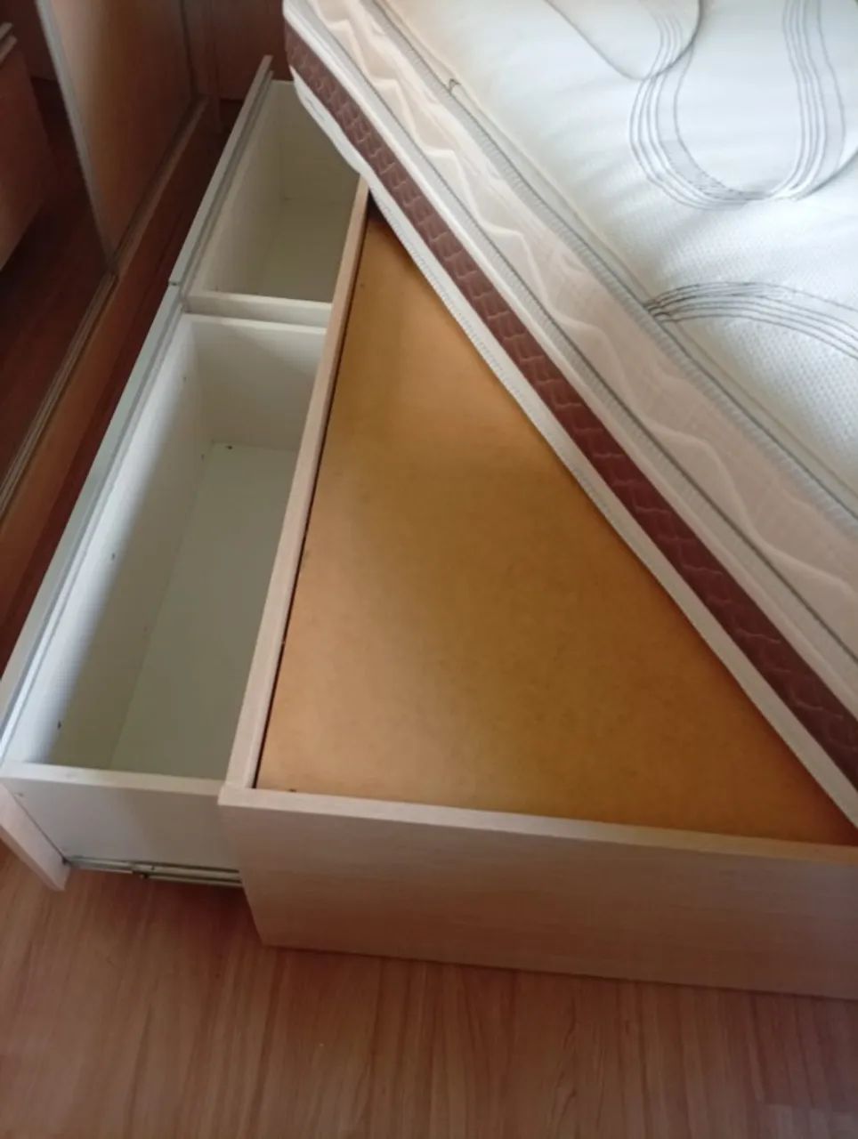 Cama box com colchão de mola  - Foto 5