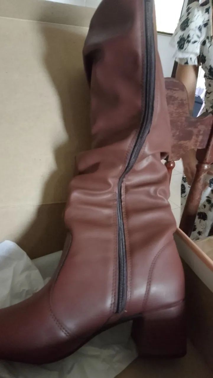 Vendo bota de cano longo - Foto 3