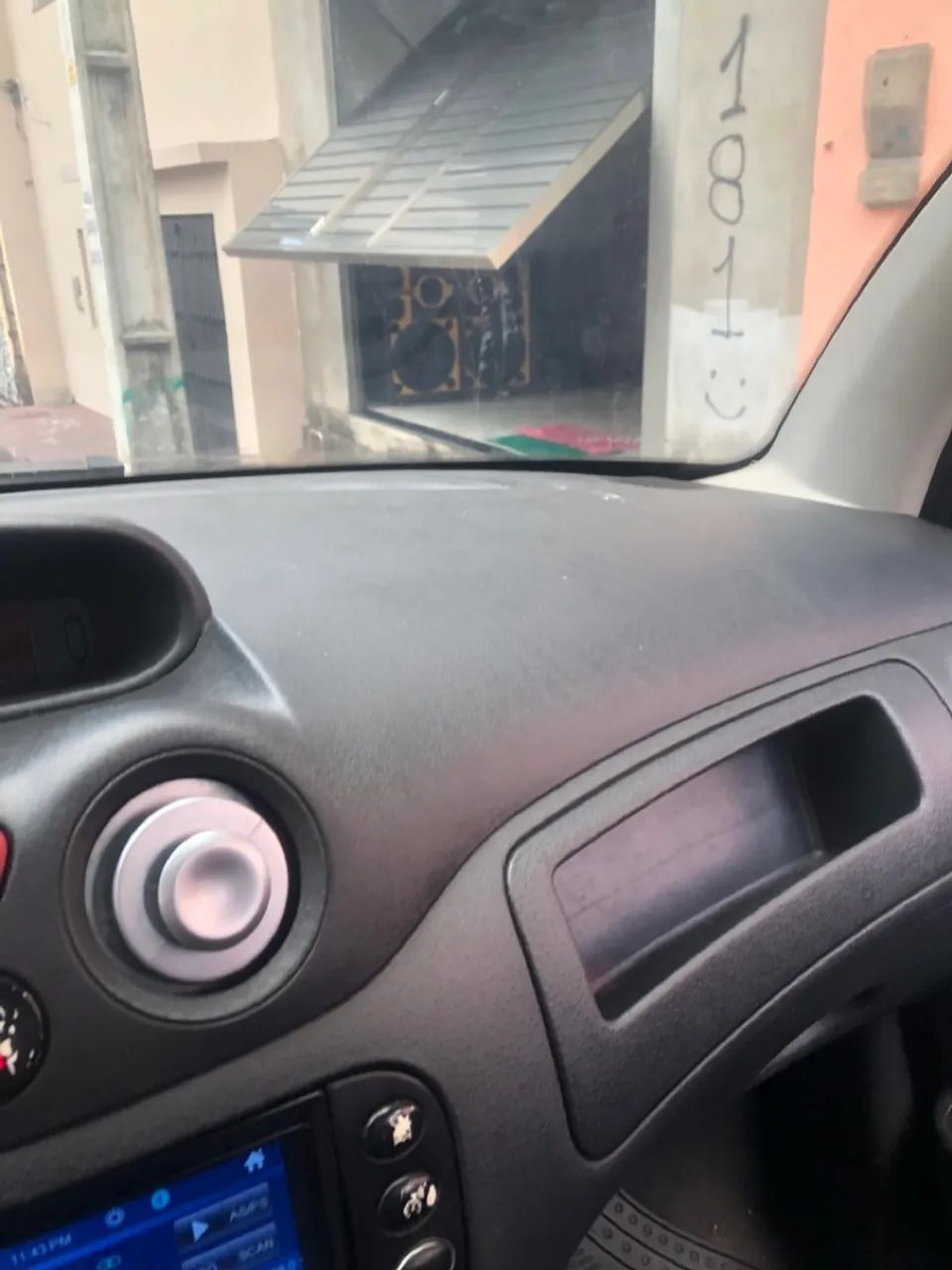 Citroën C3 C3 GLX 1.4/ GLX Sonora 1.4 Flex 8V 5p 2011