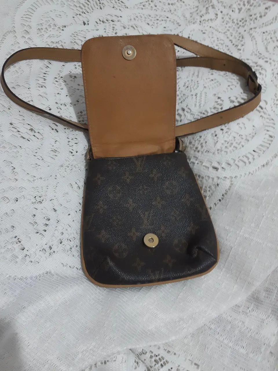 Bolsa  Louis Vuitton - Foto 2