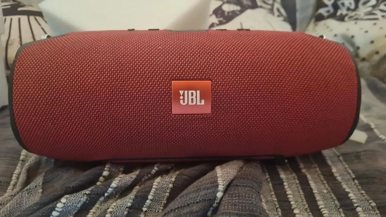 Caixa bluetooth JBL XTREME 1 bateria recém trocada. - Foto 3