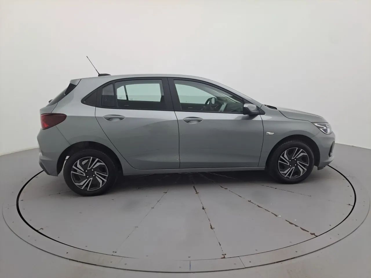 Chevrolet Onix Hatch LT 1.0 12V TB Flex Mec. 4P 2025 - Foto 6