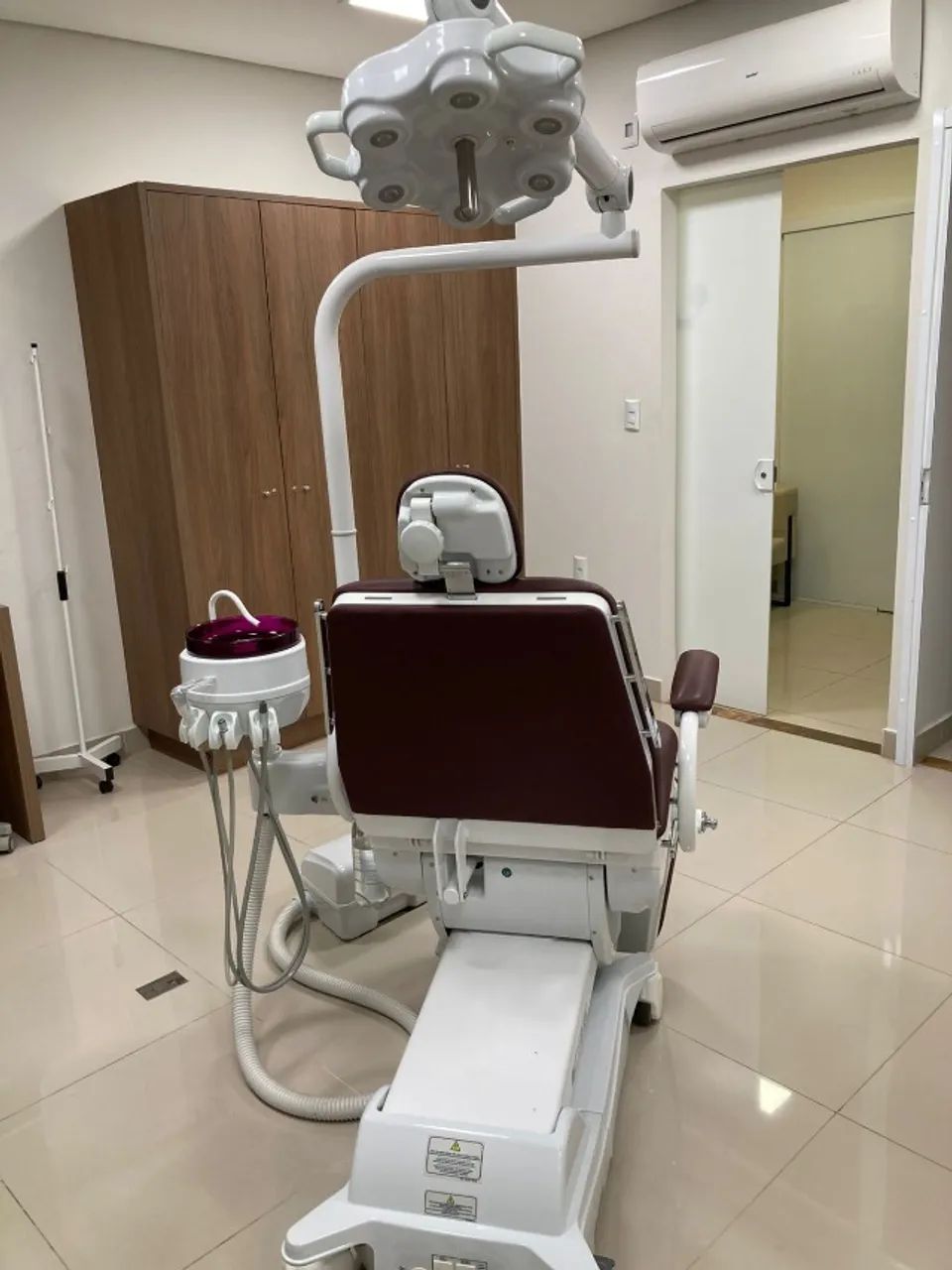 Cadeira Odontológica tipo mesa cirúrgica - Olsen Performance - Foto 3