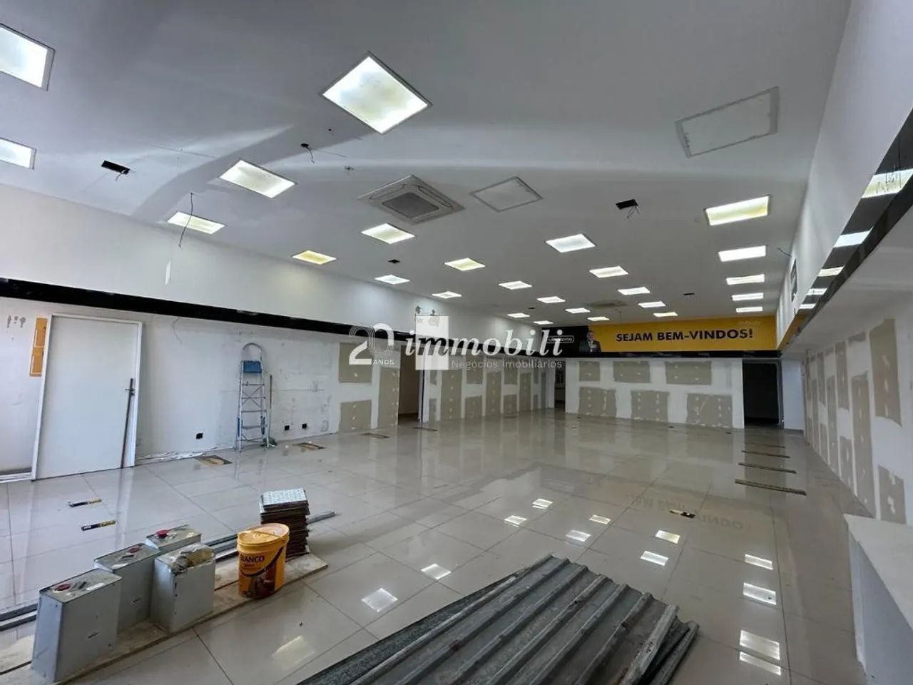 Prédio à venda em Carapicuíba, Vila Dirce, com 900 m² - Foto 3