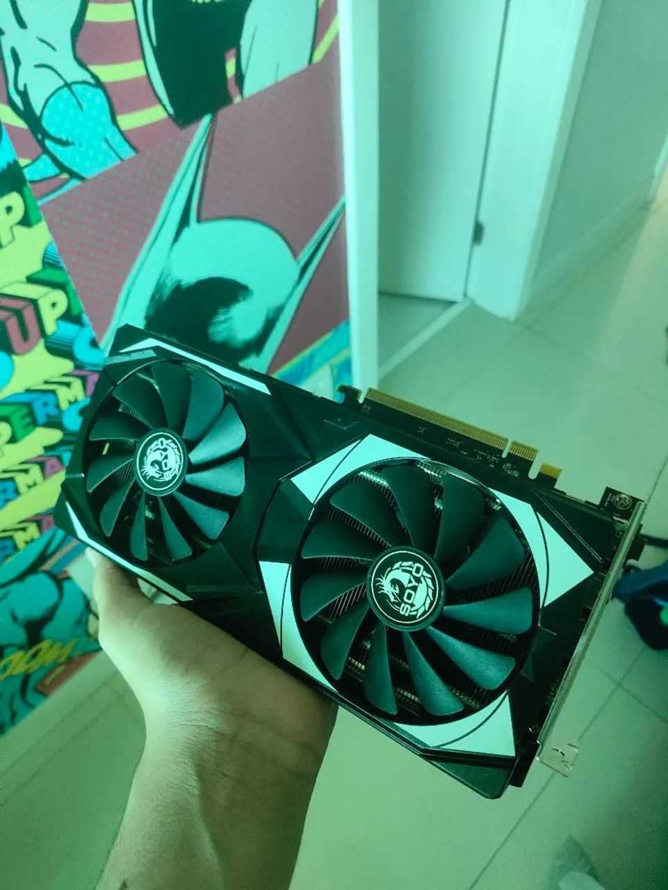 Rx 5700xt quase não usada