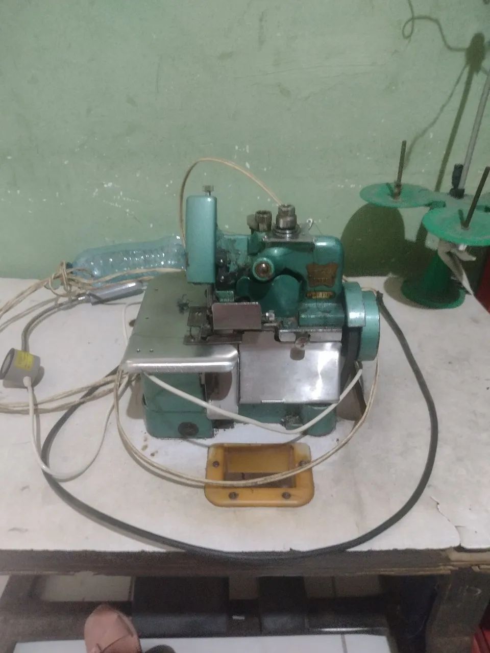 Máquina de costura  - Foto 3