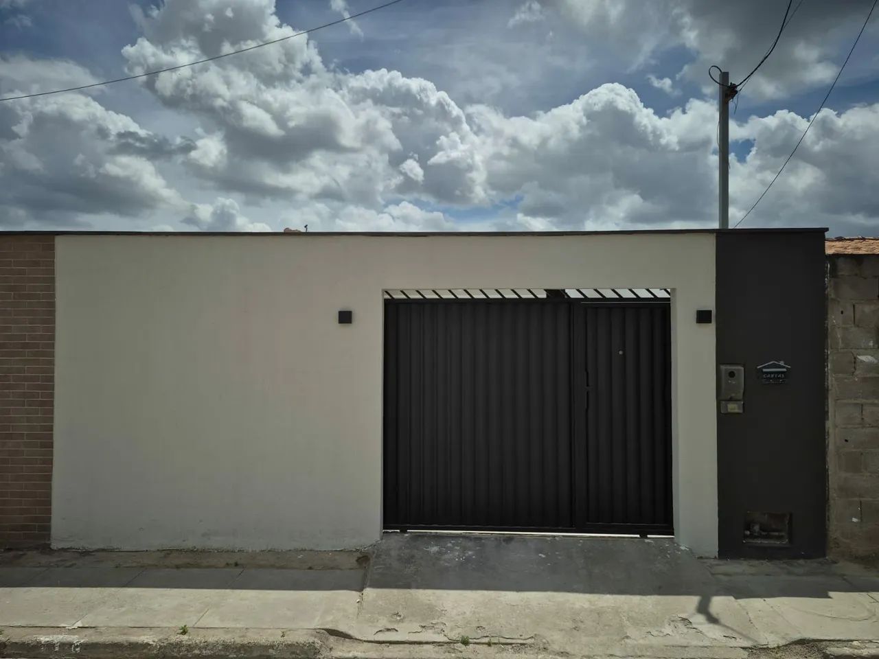 Oportunidade de casa reformada!