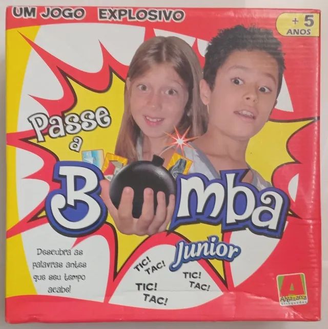 Jogo Passe a Bomba Junior com a caixa - cartas, apito e bomba que NÃO funciona