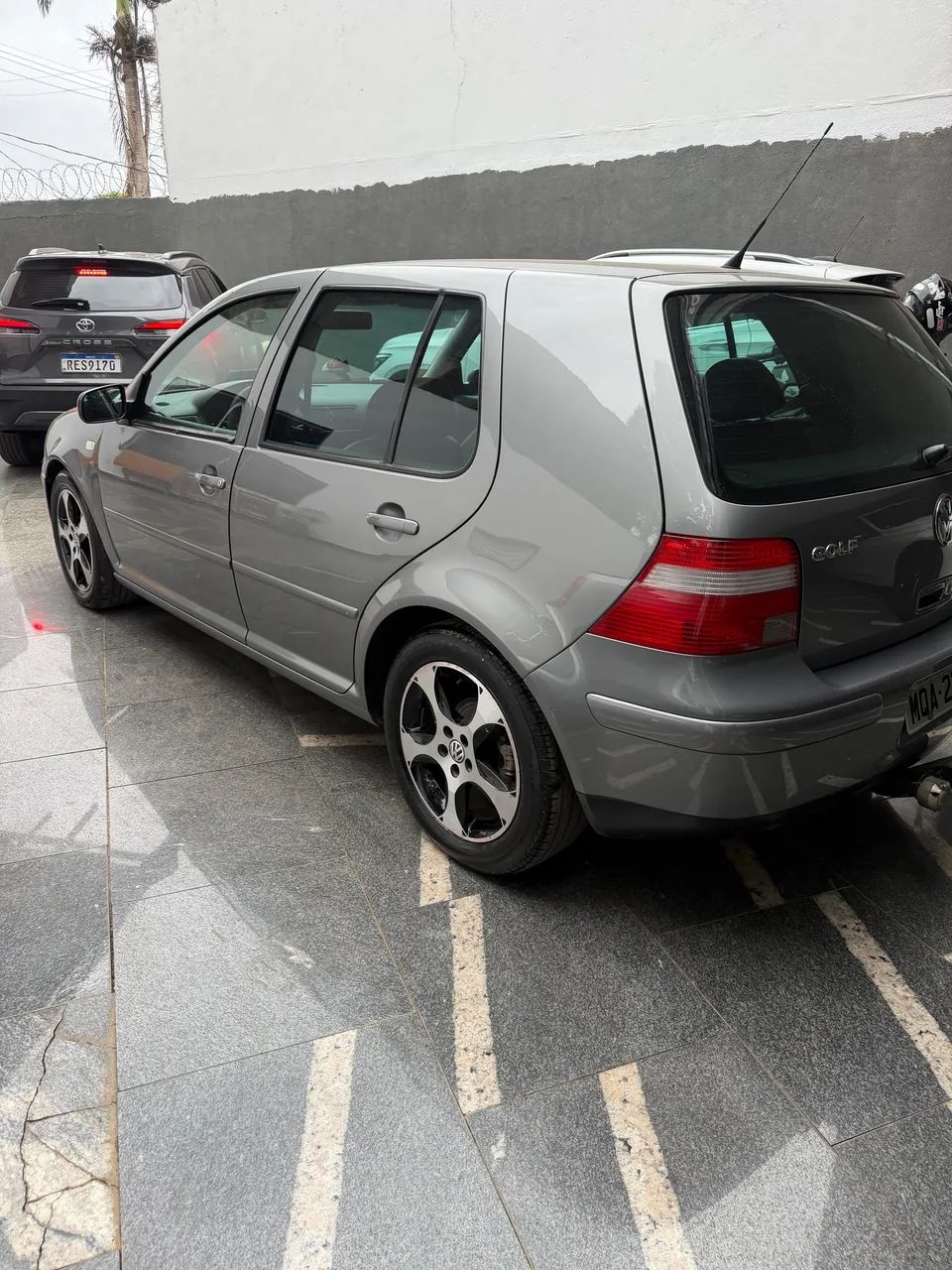 Volkswagen Golf 2004