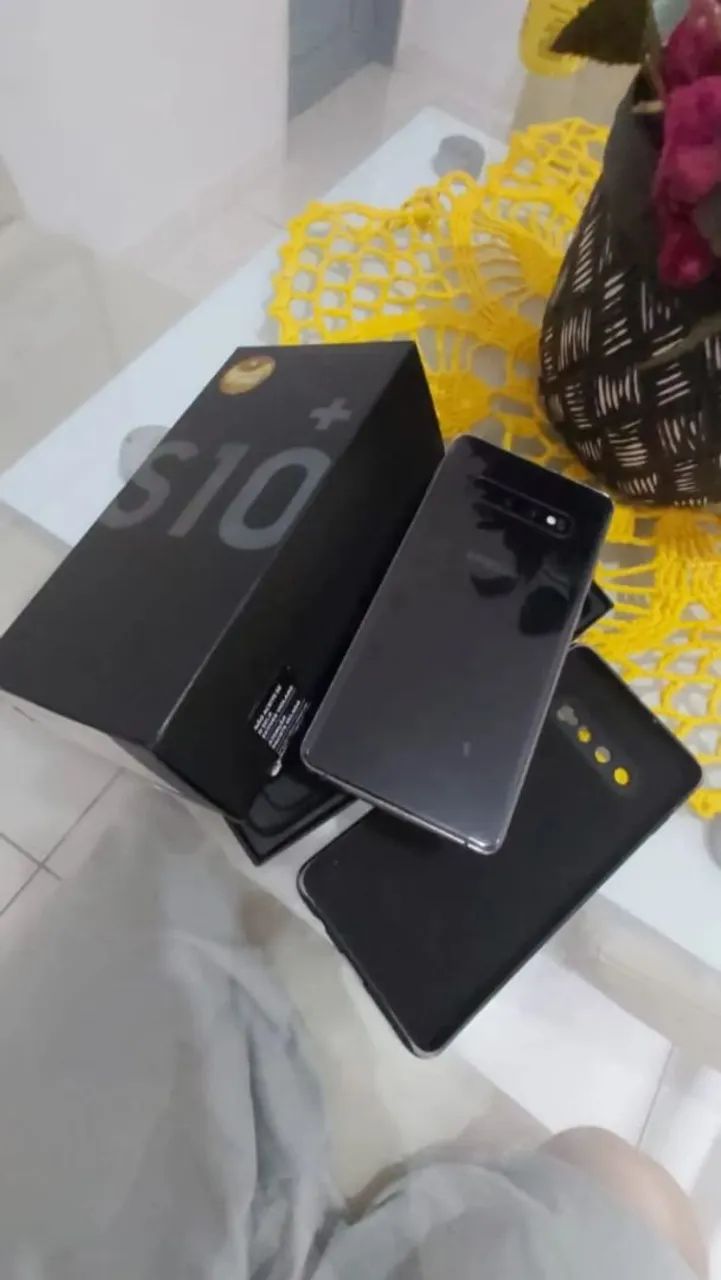 S10 plus impecável 