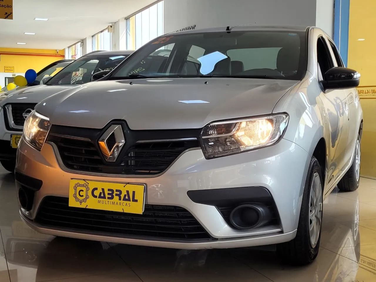 Renault Logan Zen Flex 1.0 12V 4P Mec. 2025