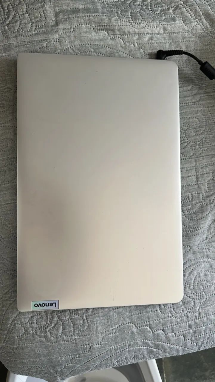 Vendo notebook Lenovo idealpad  - Foto 3