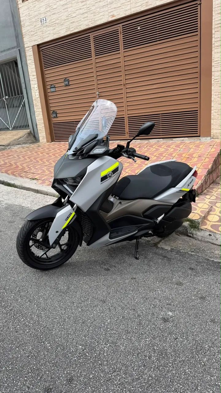 Xmax 250 abs connected - Foto 2