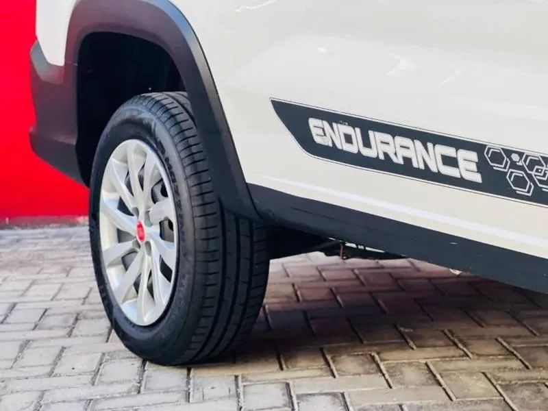 Fiat Strada Endurance 1.4 Flex 8V CS Plus 2023 - Foto 4