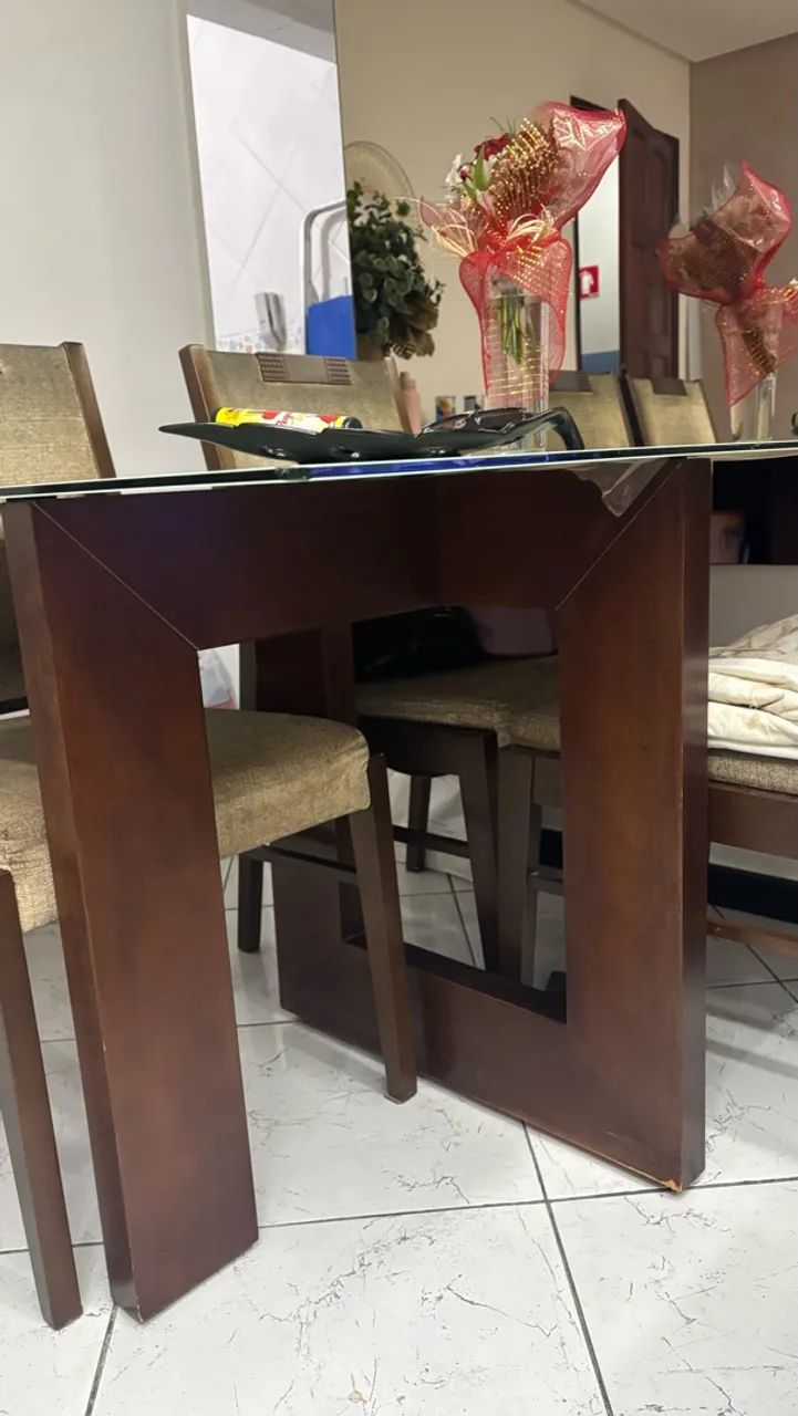 Vendo mesa com4 cadeiras  - Foto 4