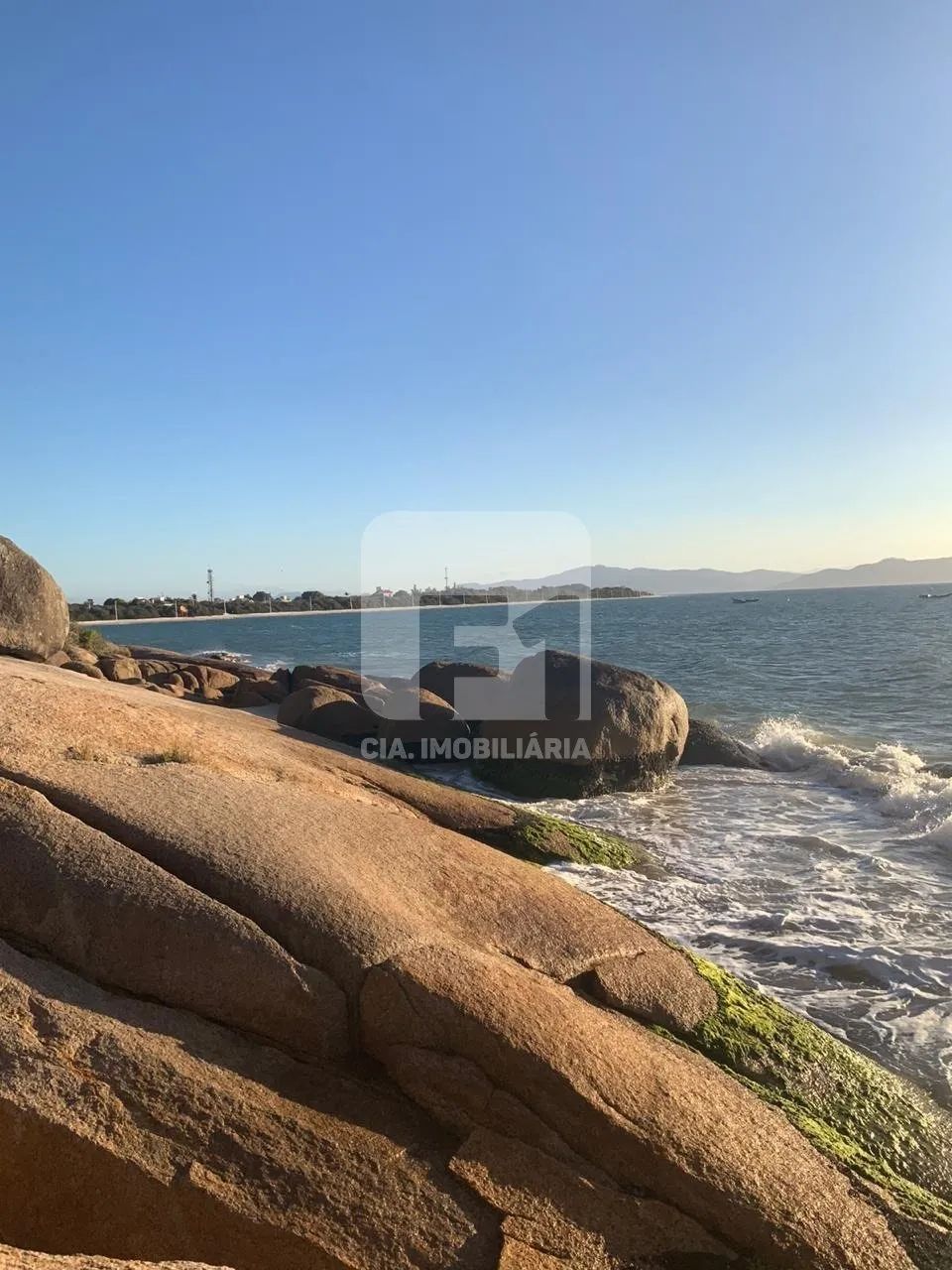 Terreno em frente ao mar da Praia da Daniela - Foto 5