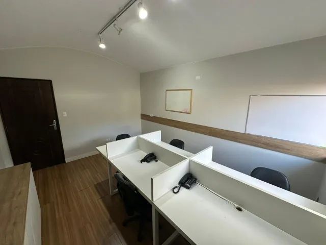 SALA COMERCIAL ZONA 05 | 5-6 PESSOAS | MOBILIADA | SEM FIADOR