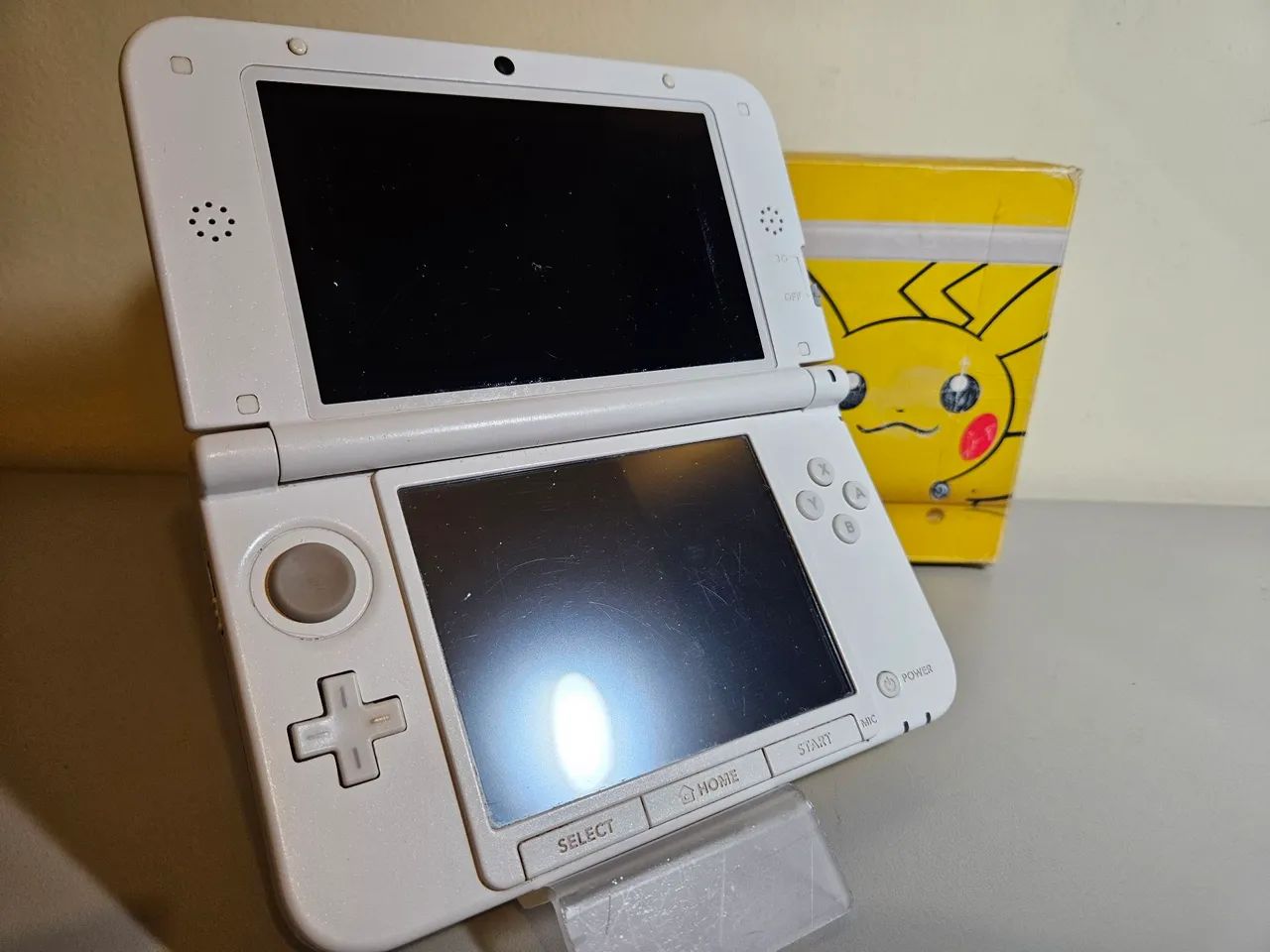 Nintendo 3DS XL Pikachu | Na Caixa Serial Batendo | Com Detalhes - Foto 4