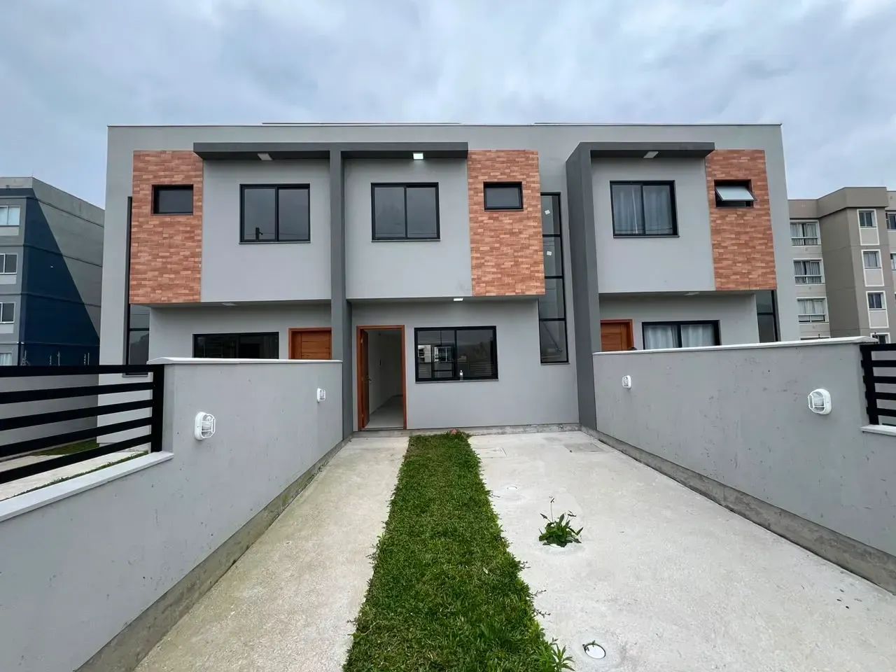 WLA/Sobrado Sofisticado com 2 Suítes | Sertão do Maruim  Nova São José - Foto 4