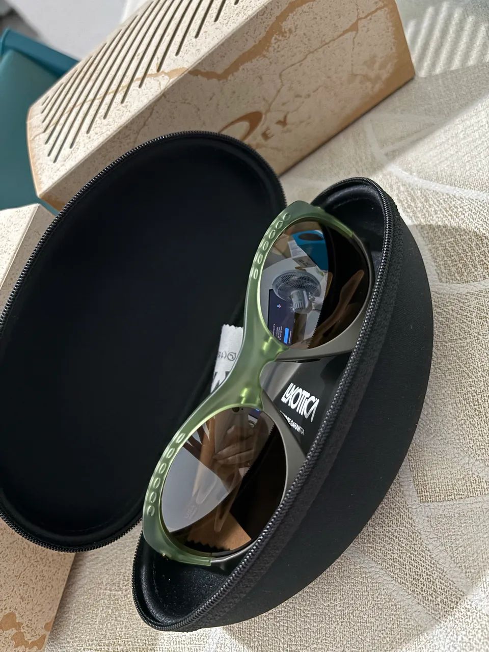 Óculos De Sol Oakley Lupa Premium Liet Plantar Verde  - Foto 4